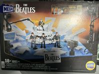 ”Ladies and Gentlemen, The Beatles” Mega Brand Set