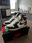 Jordan 1 High Retro Dark Mocha