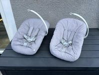 Stokke newborn set två stycken gråa med lekbåge 