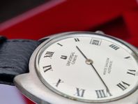 Universal Geneve White Shadow