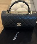 CHANEL FLAP BAG WITH TOP HANDLE ,NY Medium