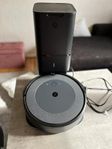 iRobot Roomba i5 Robotdammsugare