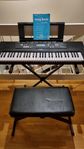 Yamaha ez-220 keyboard