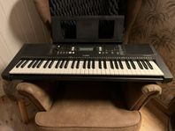 Yamaha PSR-E373