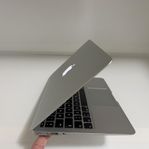 MacBook Air A1465 / SSD 128GB/ New Battery/ Laddare/ Ram 4GB