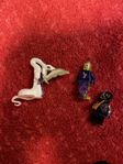 3 minifigur - en orm och 2 Lego gubbar 