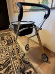 Rollator/Rullator för inomhusbruk