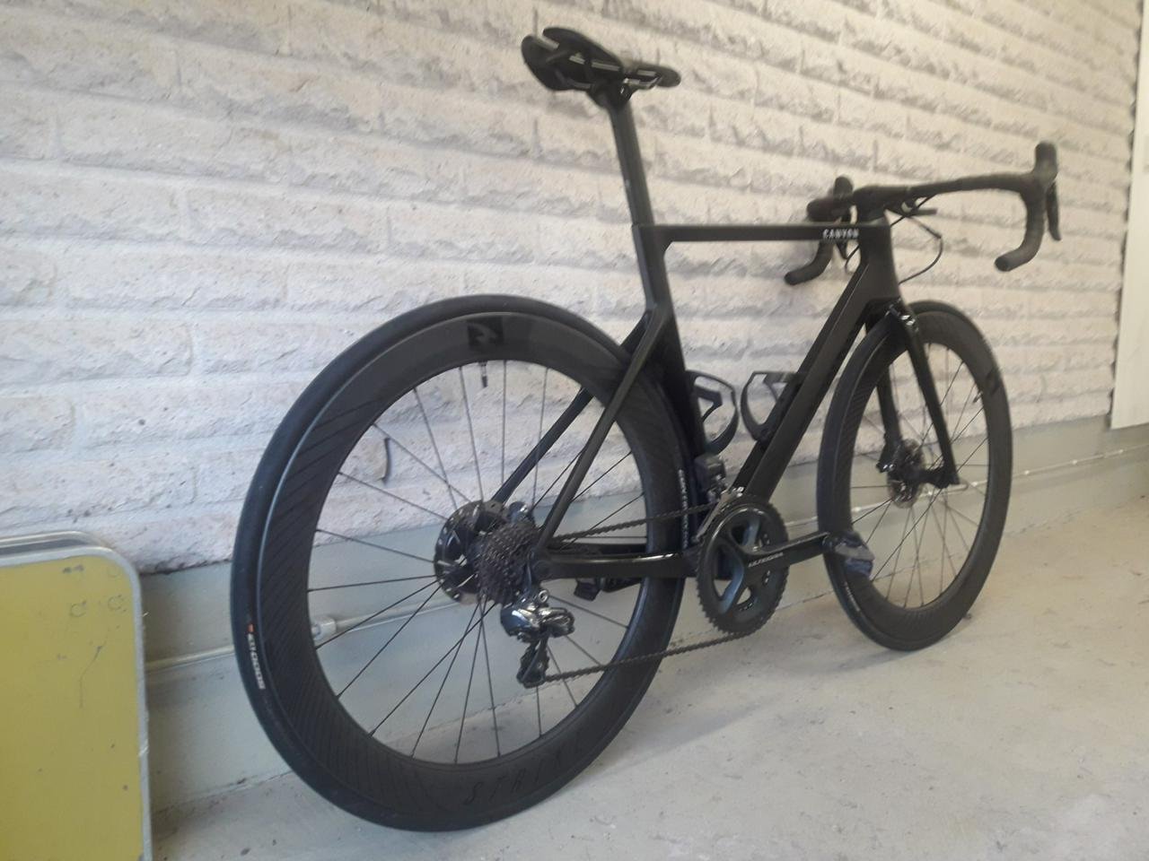 Canyon Aeroad SLX DI2 Disc st...