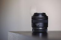 Canon RF 35mm F1.8 MACRO IS STM 