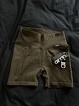 AIMN gym shorts (dam)