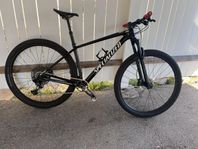 Specialized Epic HT kolfiber  storlek Medium