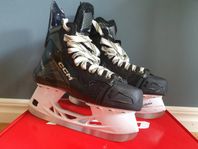 Skridsko strl 7.5 (EU 42.5) CCM Tacks Vector (nypris 3500)