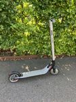 Elscooter Ninebot by Segway ES2