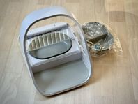 Microchip pet feeder