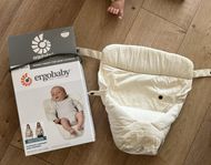 Spädbarnsinlägg till bärsele - Ergobaby