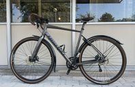 Nishiki Allroad Gravel - Strl 22”/Large,  2x10 Tiagra m.m.