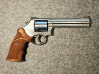 Revolver Smith & Wesson 686 .357 Magnum