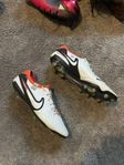 Nike Tiempo fotbollsskor 