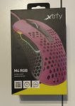 Xtrfy M4 RGB - Rosa & GP4 Large - Retro