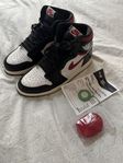 Nike Air Jordan 1 Retro High OG Black Gym Red  