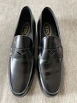 TOD’s svarta loafers i läder, storlek 9,5 (43,5)