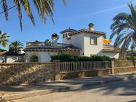 Stort hus Cabo Roig Torrevieja