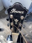 Ibanez halv akustisk gitarr (inbyggd stämmare)