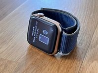 Apple Watch Series 6 (GPS + Cellular)