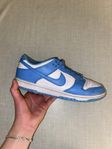 Nike dunks | Carolina Blue