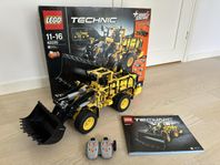 Lego technic hjullastare och flygplan 