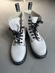 Dr Martens AirWair nya