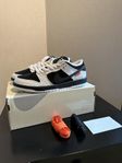 Nike SB Dunk TIGHTBOOTH EU 42,5