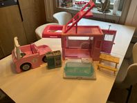 Barbie dream camper 