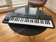 Midi kontroller - Native Instruments Komplete Kontrol A49