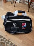 Väska Uefa Champions League Pepsi Max.