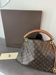 Louis Vuitton Artsy MM Monogram