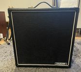 Högtalarlåda 112 Celestion V30 Harley Benton