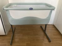 Chicco bedside crib 