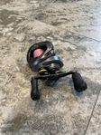 Shimano Curado DC 150 HG + Westin W10 lina 