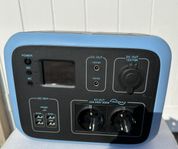 Bluetti AC50S portable power station