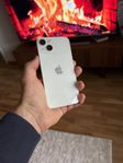 iPhone 13 (128GB)