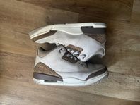 AIR JORDAN 3 PALOMINO RETRO