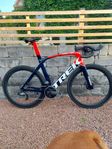 TREK Madone SLR 7 eTap