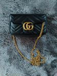 Gucci mini GG Marmont Cross Body Bag/Axelväska - Oanvänd