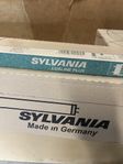 248 st: sylvania luxline plus f18w/835.