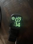 Apple Watch Series 8 (GPS + Cellular) 45 mm 