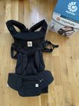 Ergobaby omni 360 pure black bärsele 