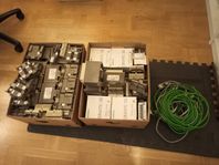 2 bananlådor med PLC-prylar - Siemens Simatic S5