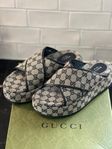 Gucci flatform sandals