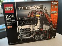 LEGO TECHNIC 42043 MERCEDES - BENZ AROCS 3245 - NY/OÖPPNAD